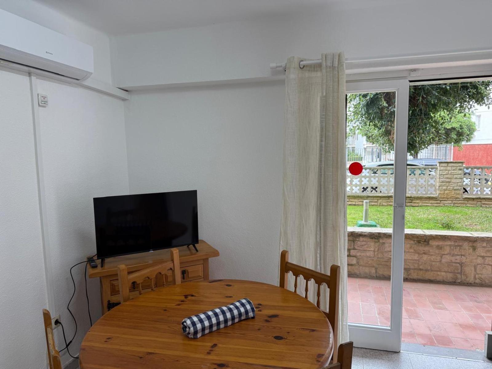 Flandria Apartment *